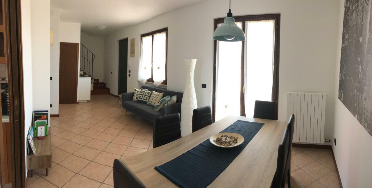 Casa Dany Hotell Lugagnano Eksteriør bilde