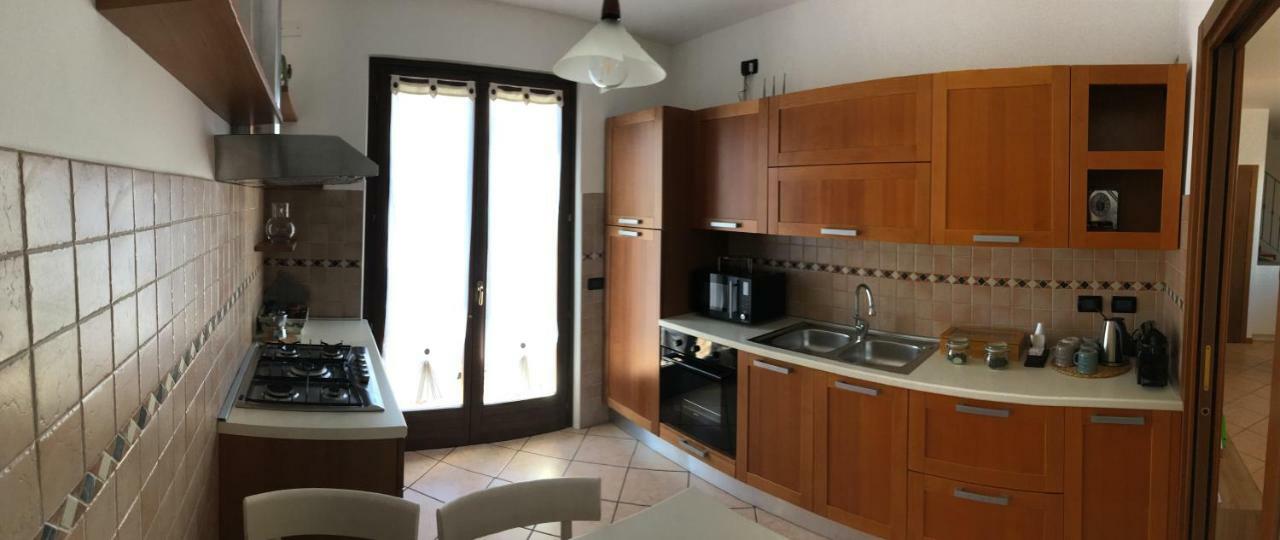 Casa Dany Hotell Lugagnano Eksteriør bilde
